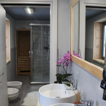 Margoni Hotel 3*